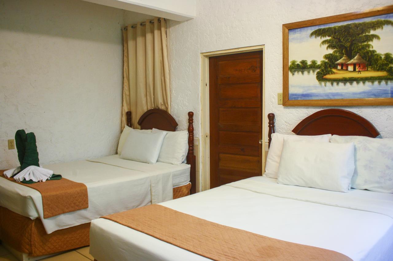 Hotel Maya โคโรซอล ภายนอก รูปภาพ