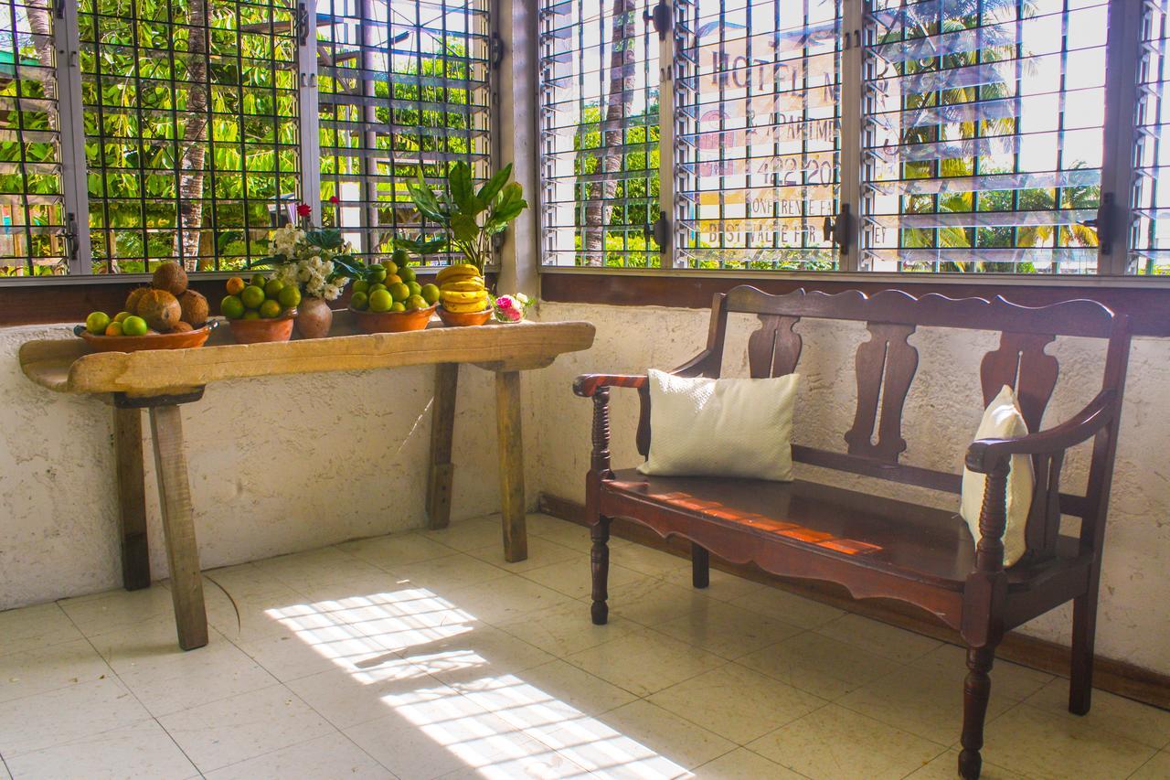 Hotel Maya โคโรซอล ภายนอก รูปภาพ